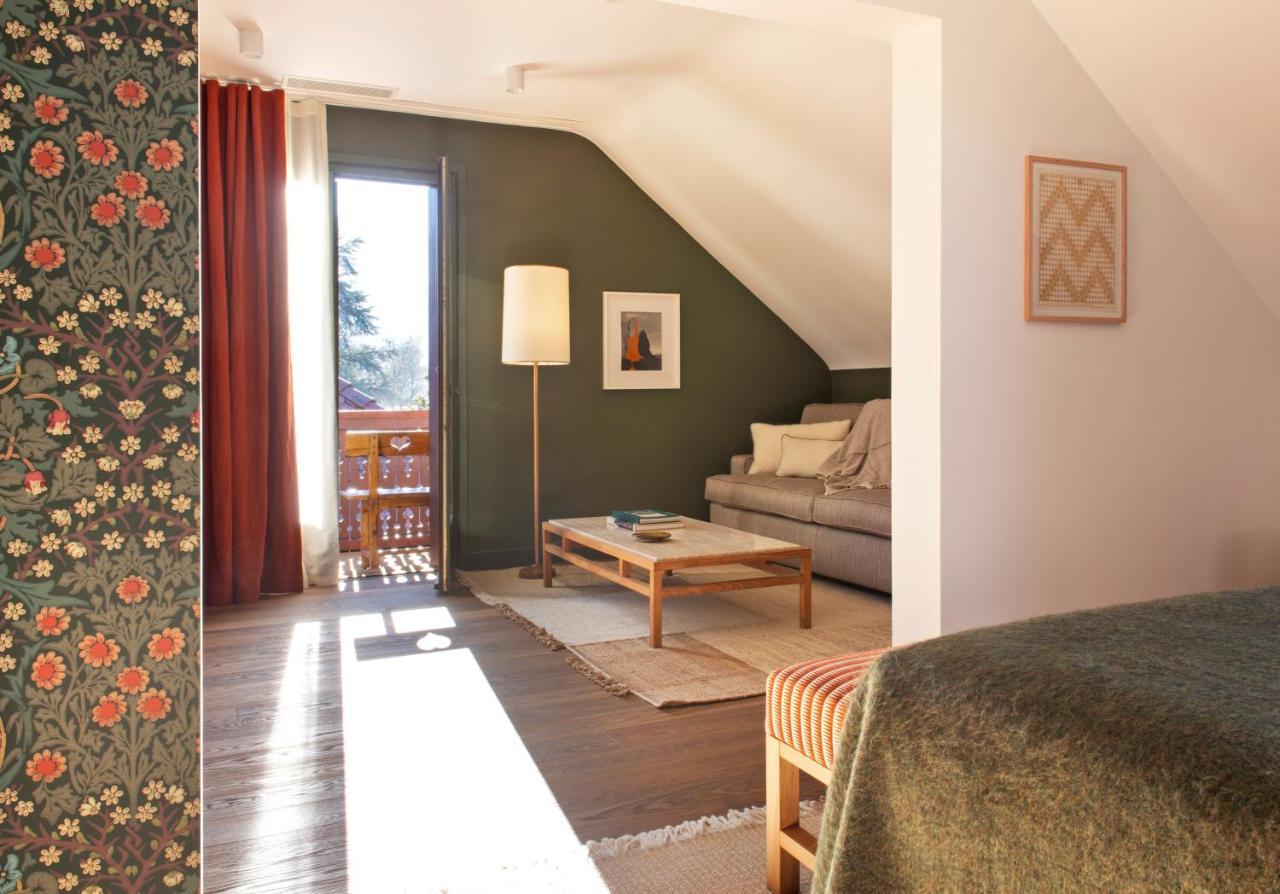 Auberge Du Pere Bise - Jean Sulpice ตัลลัวร์ ภายนอก รูปภาพ